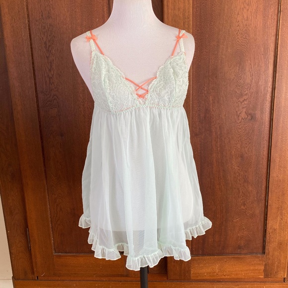 Babydoll By Victoria's Secret Small Petite NWT... - Picture 1 of 6
